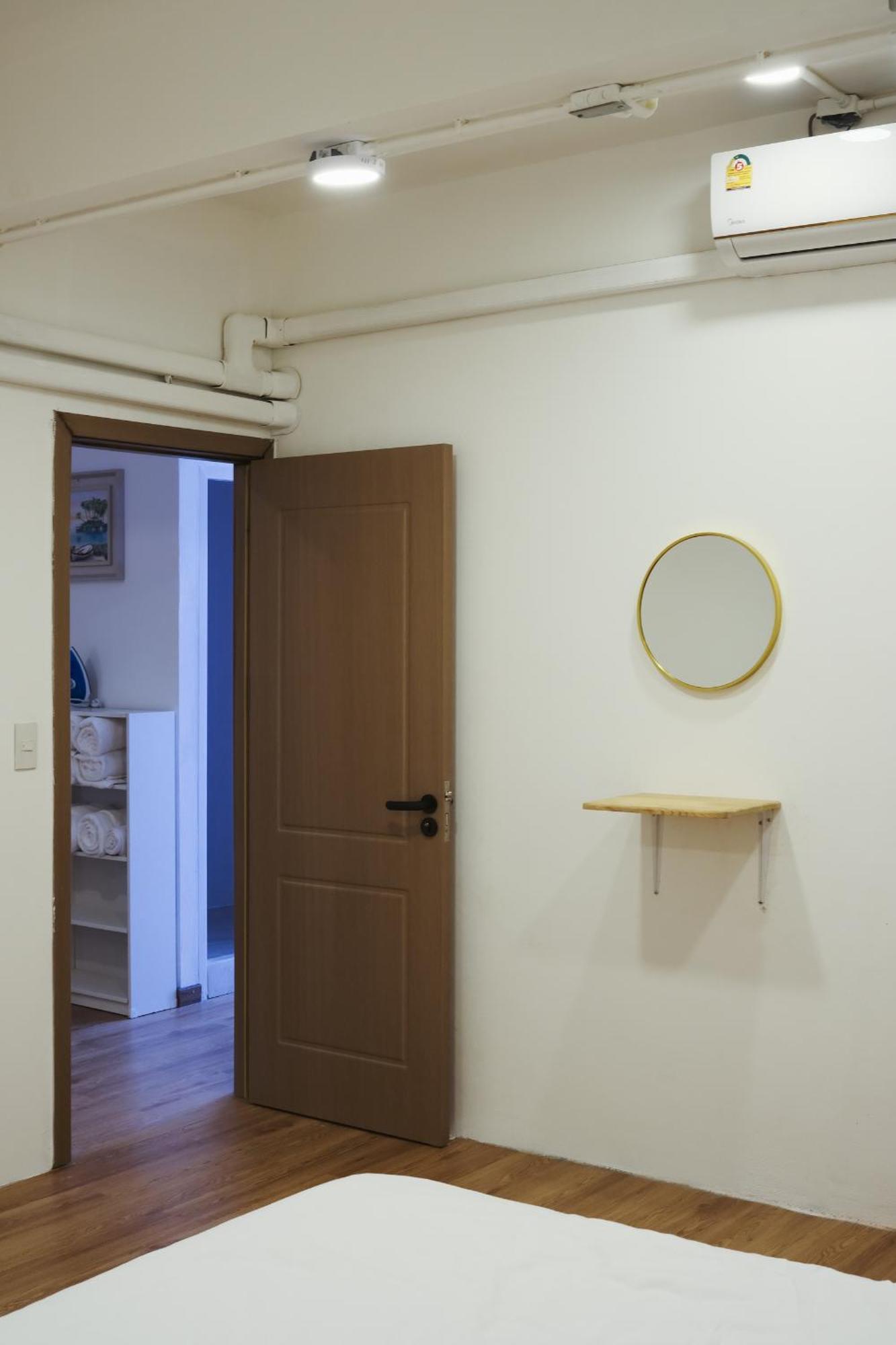 Apartment Private Full-floor Spacious 5br In China Town *